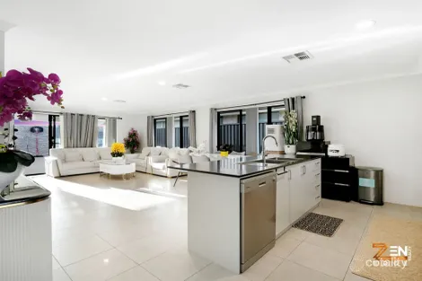 Property photo of 75 Elsternwick Grove Midvale WA 6056