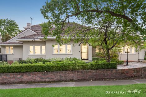 Property photo of 2 Maple Crescent Camberwell VIC 3124