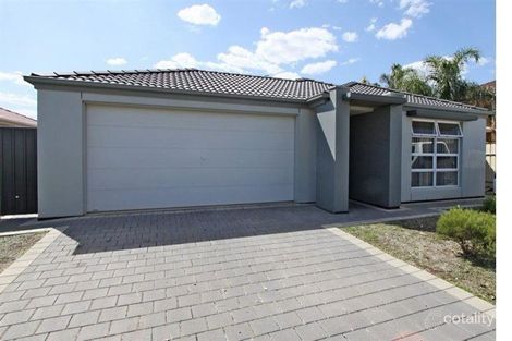 Property photo of 131 Lakeside Drive Andrews Farm SA 5114