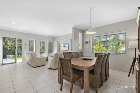 Property photo of 7 Moyenne Crescent Varsity Lakes QLD 4227