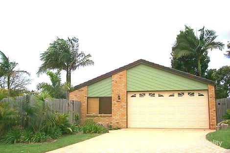 8 Lydford Ct, Carindale, QLD 4152