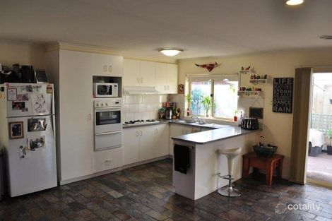 Property photo of 9 Pine Hill Court Cranbourne North VIC 3977