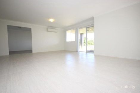 Property photo of 8 Chestnut Grove Woongarrah NSW 2259