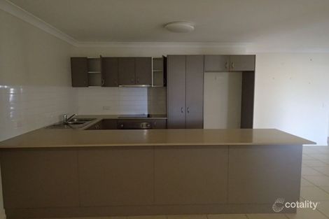 Property photo of 2/31 Miami Terrace Blacks Beach QLD 4740
