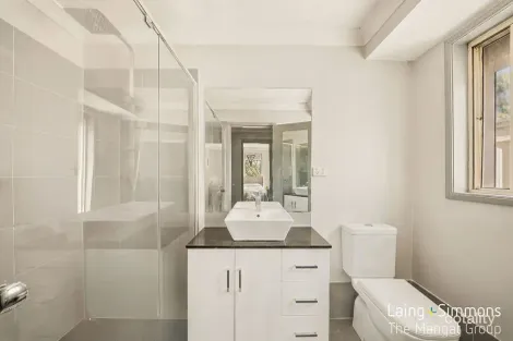 Property photo of 8 Knolton Place Oakhurst NSW 2761