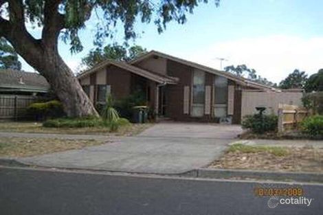 Property photo of 28 Madigan Crescent Mill Park VIC 3082