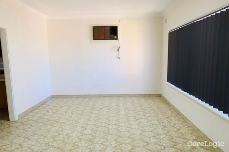 Property photo of 5 Booralla Road Edensor Park NSW 2176