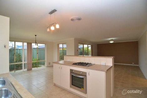 Property photo of 25 Glentrool Gardens Canning Vale WA 6155