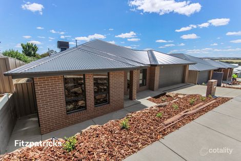 Property photo of 1/123 Bradman Drive Boorooma NSW 2650