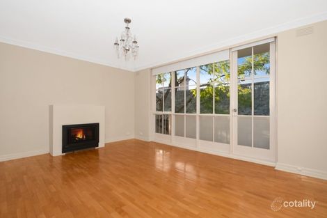 4/70 Hawksburn Rd, South Yarra, VIC 3141