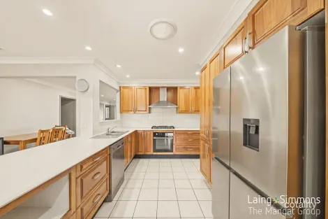 Property photo of 8 Knolton Place Oakhurst NSW 2761