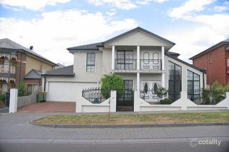 12 Central Park Ave, Maribyrnong, VIC 3032