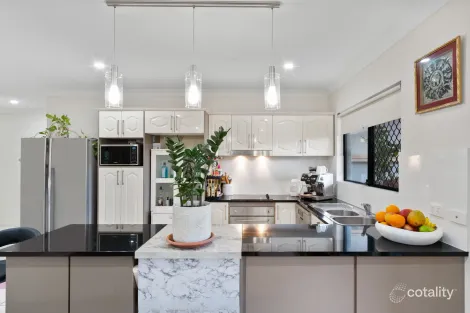 Property photo of 2/97 Wallace Street Chermside QLD 4032