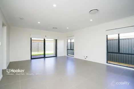 Property photo of 10 Goodluck Circuit Cobbitty NSW 2570