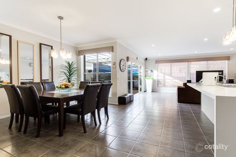 Property photo of 2 Wattletree Court Burnside Heights VIC 3023