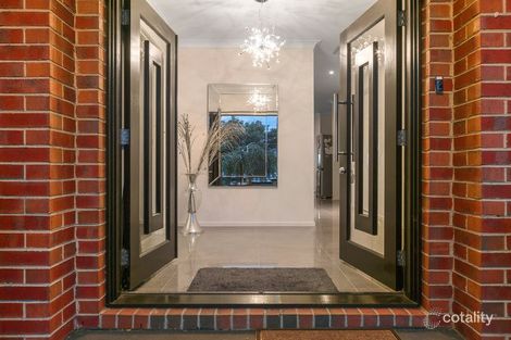 Property photo of 47 Malua Circuit Sandhurst VIC 3977