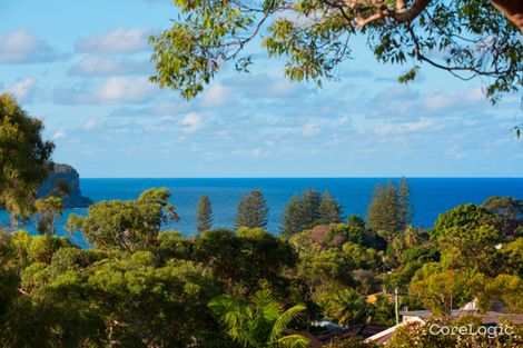 Property photo of 4 Bushrangers Hill Newport NSW 2106