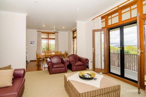Property photo of 1 Baurea Close Edgeworth NSW 2285