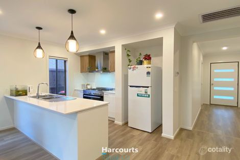 Property photo of 47 Compass Crescent Donnybrook VIC 3064