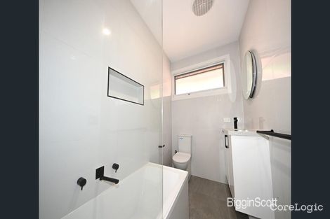 Property photo of 3/13-15 Jordan Grove Glen Waverley VIC 3150