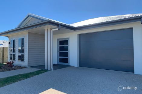 2 Henley Cl, Blacks Beach, QLD 4740