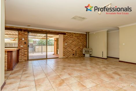 Property photo of 3 Arbour Place Kelmscott WA 6111