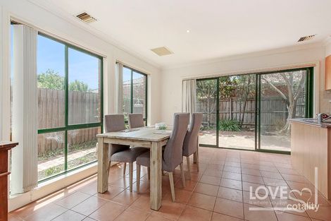 Property photo of 2/7 Johnson Street Reservoir VIC 3073