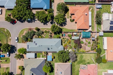 Property photo of 8 Post Place Lake Albert NSW 2650