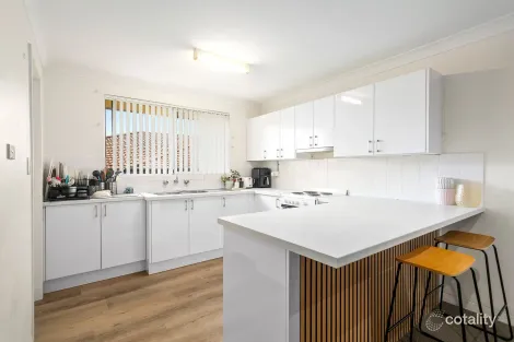 Property photo of 13/30 The Avenue Corrimal NSW 2518