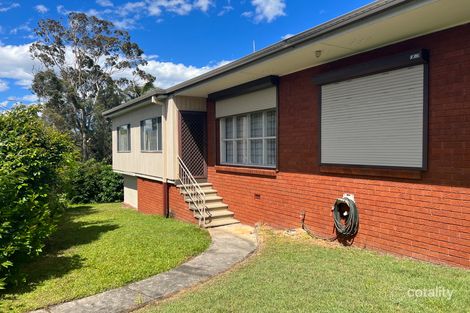 2 Sierra Cres, East Gosford, NSW 2250