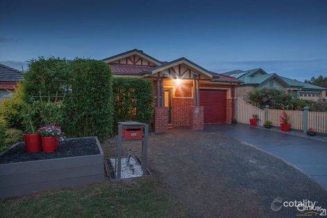 Property photo of 11 The Glen Pakenham VIC 3810
