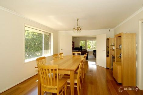 Property photo of 164 Hawkesbury Crescent Farrer ACT 2607