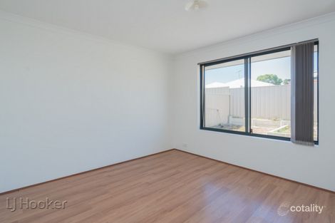 Property photo of 15 Trafalgar Place Queens Park WA 6107