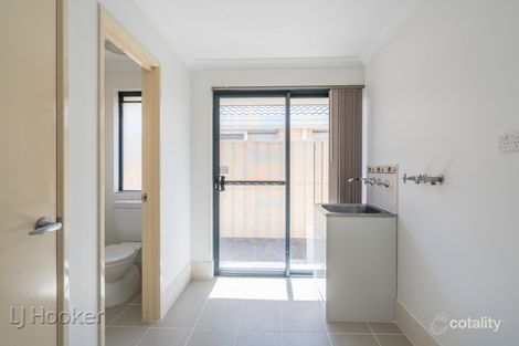 Property photo of 15 Trafalgar Place Queens Park WA 6107