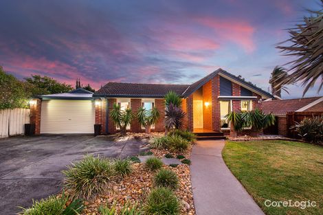 Property photo of 13 Rosaleen Court Narre Warren VIC 3805