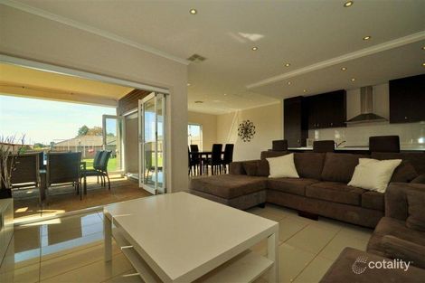 Property photo of 20A Morningside Drive Woodcroft SA 5162