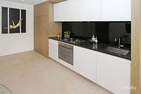 Property photo of 204/74 Queens Road Melbourne VIC 3004