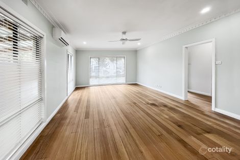 Property photo of 8 Fairchild Street Drouin VIC 3818