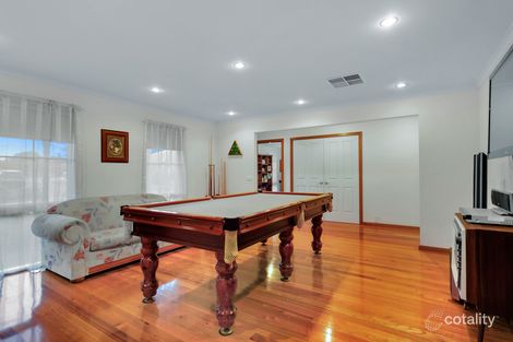 Property photo of 18 Petrel Close Blind Bight VIC 3980