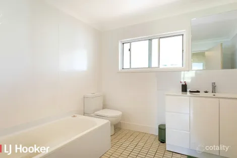 Property photo of 12 Wollanda Road Tintinhull NSW 2352