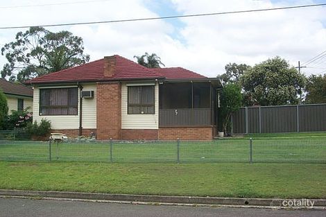 77 Esme Ave, Chester Hill, NSW 2162