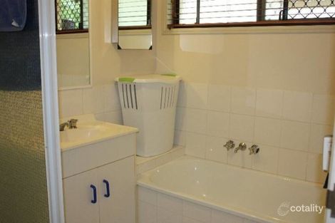 Property photo of 2/60 Village Way Oxenford QLD 4210