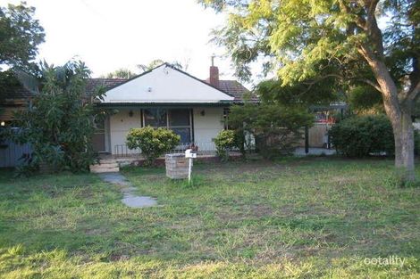 4 Trumper Rd, Manning, WA 6152