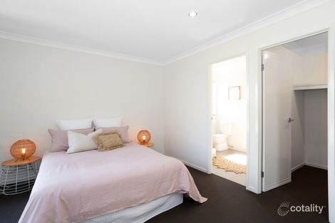 Property photo of 42 Avalon Drive Rural View QLD 4740
