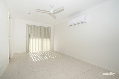 Property photo of 2/44 Annabelle Way Gleneagle QLD 4285