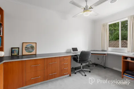 Property photo of 46 Summerhill Park Drive Mooroolbark VIC 3138