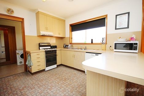 Property photo of 63 Wavell Street Horsham VIC 3400