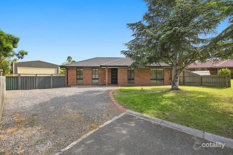 17 Marsden Ct, Cranbourne North, VIC 3977
