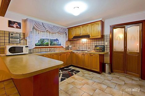 Property photo of 7 Reed Crescent Taylors Lakes VIC 3038