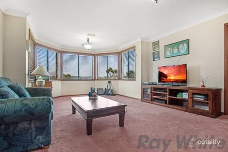 Property photo of 9 Denton Close Windella NSW 2320